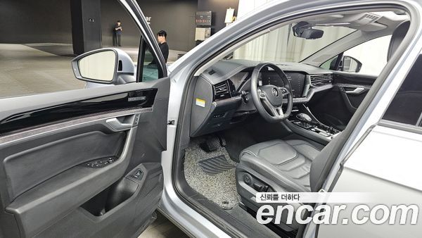 Volkswagen Touareg 2020, фото 10