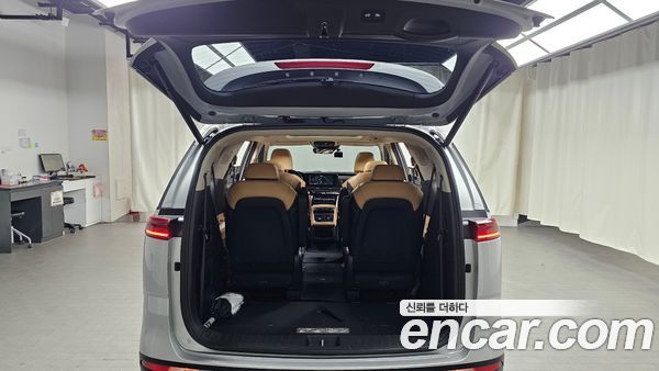 Kia Carnival 2021, фото 20