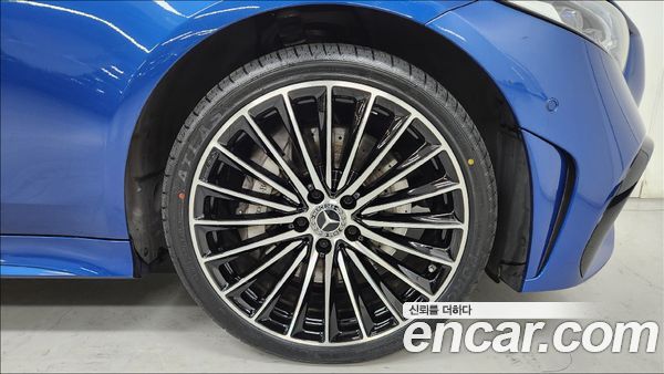 Mercedes-Benz CLS 2023, фото 5