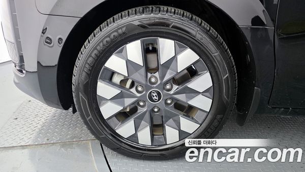 Hyundai Staria 2023, фото 5