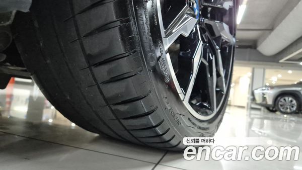 BMW i4 2024, фото 20