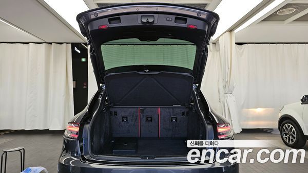 Porsche Macan 2021, фото 20