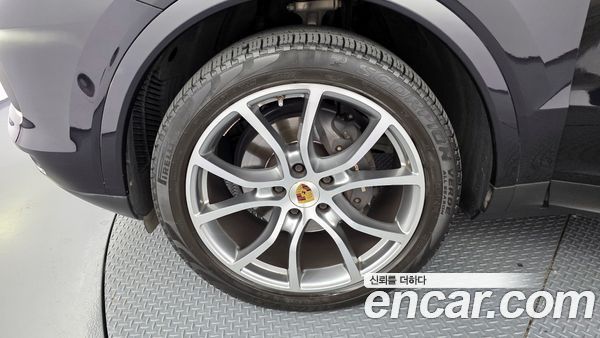 Porsche Cayenne 2020, фото 5