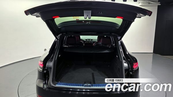 Porsche Cayenne 2020, фото 20