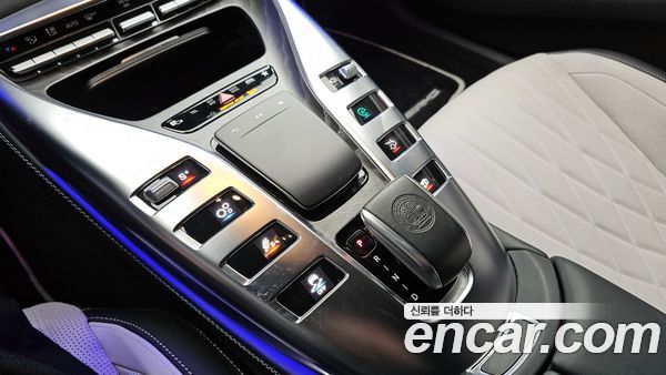 Mercedes-Benz AMG GT 2022, фото 9