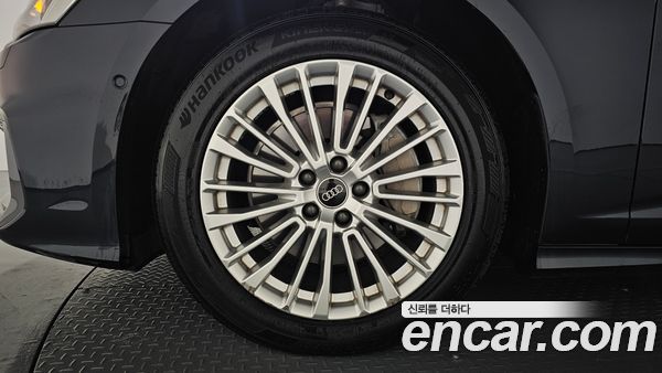Audi A6 2021, фото 5