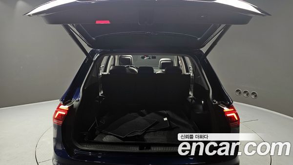 Volkswagen Tiguan 2023, фото 20