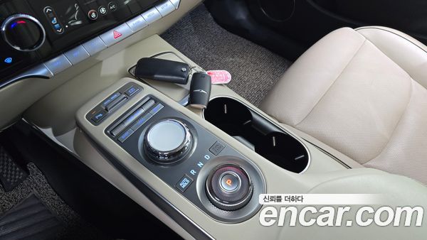 Genesis GV70 2021, фото 9
