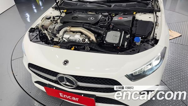 Mercedes-Benz A-Class 2024, фото 6