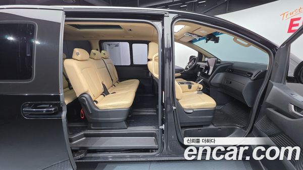 Hyundai Staria 2024, фото 18