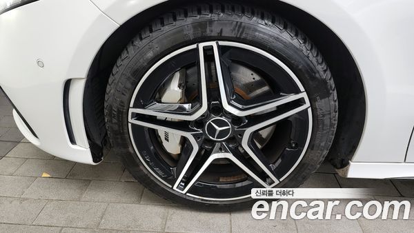 Mercedes-Benz A-Class 2022, фото 5