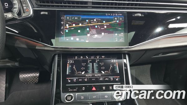 Audi Q7 2021, фото 14