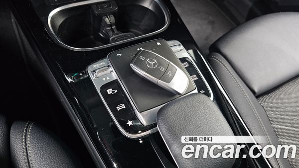 Mercedes-Benz A-Class 2020, фото 9
