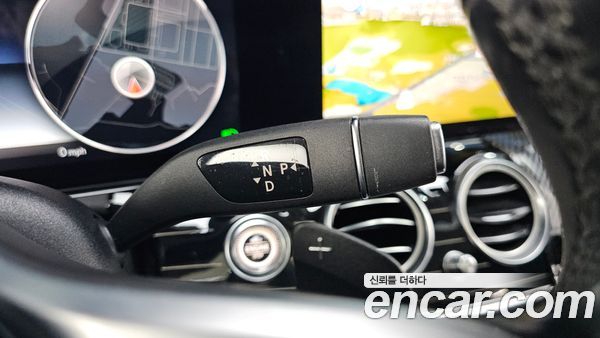 Mercedes-Benz E-Class 2020, фото 9