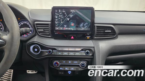 Hyundai Veloster 2022, фото 14