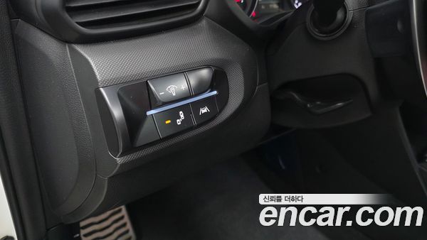 Hyundai Veloster 2022, фото 18
