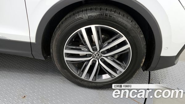 Volkswagen Tiguan 2021, фото 5