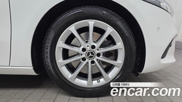 Mercedes-Benz A-Class 2020, фото 5