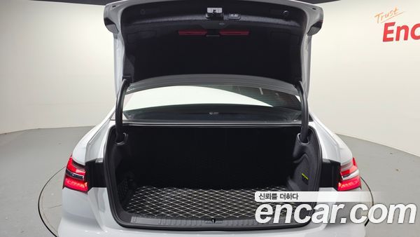 Audi A6 2023, фото 20