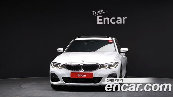 BMW 3 Series 2022, фото 3