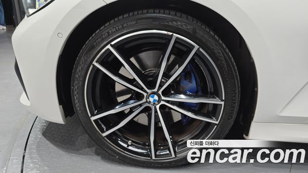BMW 3 Series 2022, фото 5