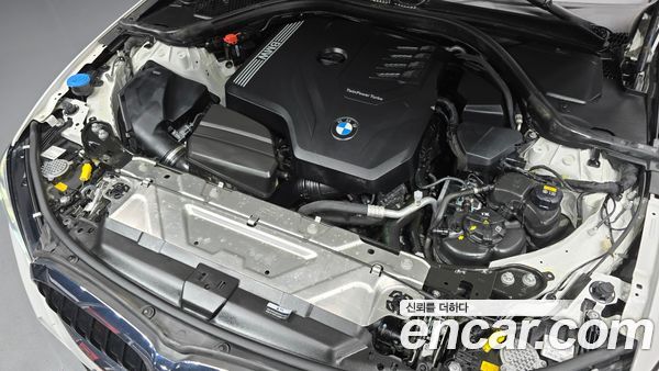 BMW 3 Series 2022, фото 6