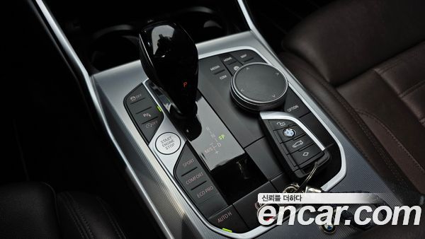 BMW 3 Series 2022, фото 9