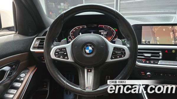 BMW 3 Series 2022, фото 14
