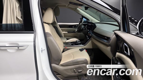 Kia Carnival 2021, фото 10