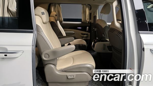 Kia Carnival 2021, фото 12