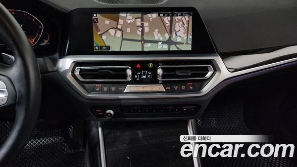BMW 3 Series 2022, фото 14