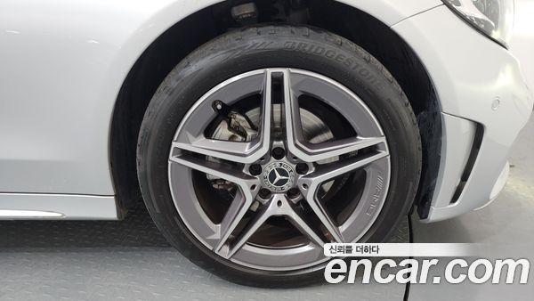 Mercedes-Benz C-Class 2021, фото 5