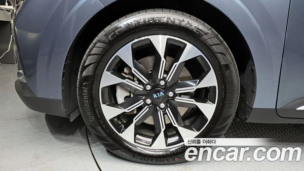 Kia Carnival 2021, фото 5