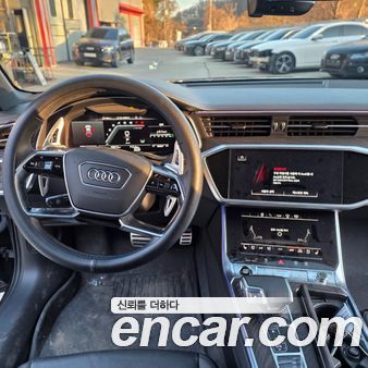 Audi A6 2022, фото 15