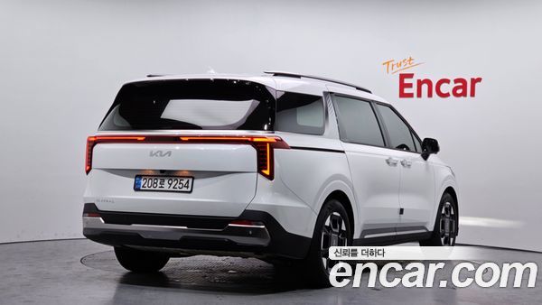 Kia Carnival 2025, фото 2