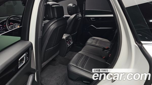 Porsche Cayenne 2021, фото 12