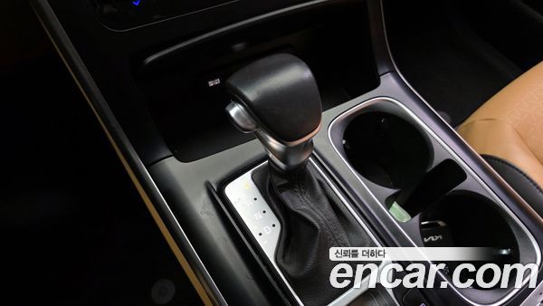 Kia Carnival 2023, фото 9