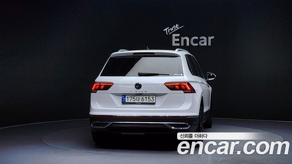 Volkswagen Tiguan 2021, фото 4