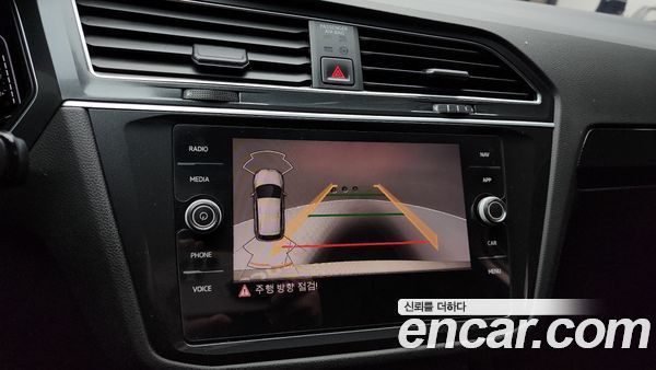 Volkswagen Tiguan 2021, фото 15