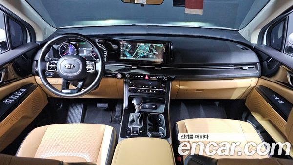 Kia Carnival 2021, фото 7
