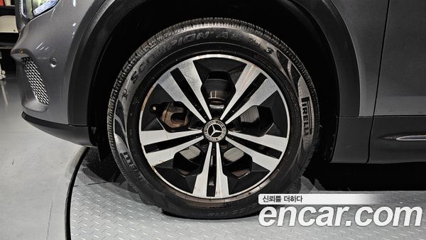 Mercedes-Benz GLB 2021, фото 5
