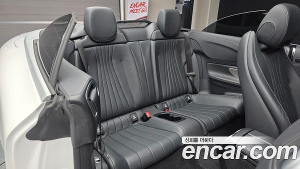 Mercedes-Benz E-Class 2021, фото 12