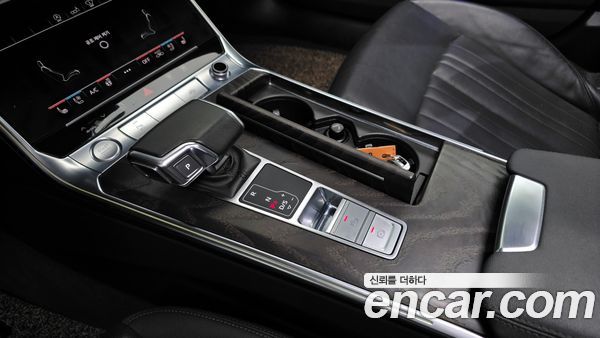 Audi A6 2020, фото 9