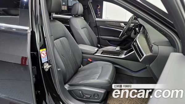Audi A6 2020, фото 10