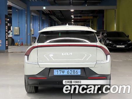 Kia EV6 2022, фото 3