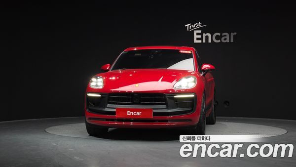 Porsche Macan 2022, фото 2