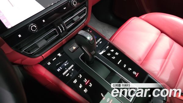 Porsche Macan 2022, фото 8