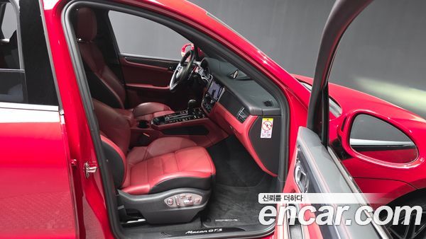 Porsche Macan 2022, фото 10