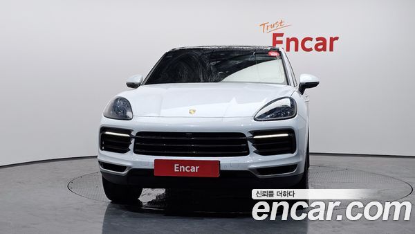Porsche Cayenne 2020, фото 3