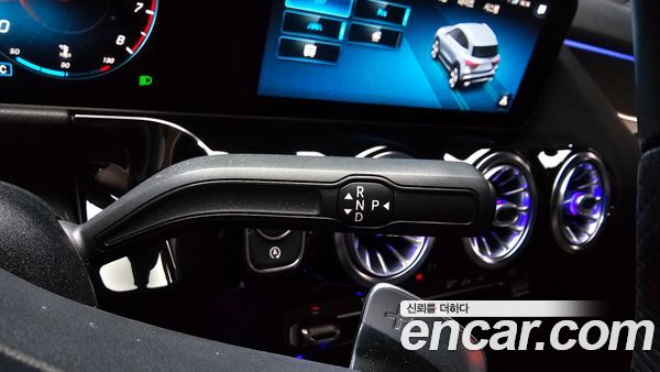 Mercedes-Benz GLA 2020, фото 9